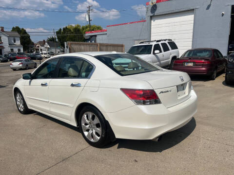 2009 Honda Accord EX-L V6 w/Navi