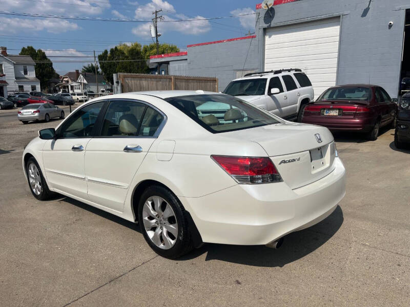 2009 Honda Accord EX-L V6 w/Navi