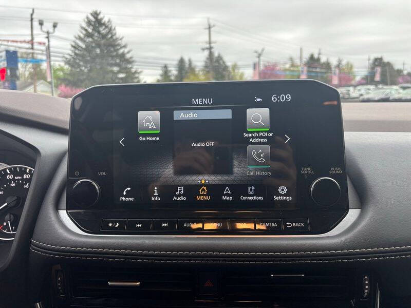 2023 Nissan Rogue SL