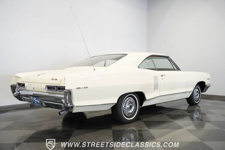 1966 Pontiac 2+2