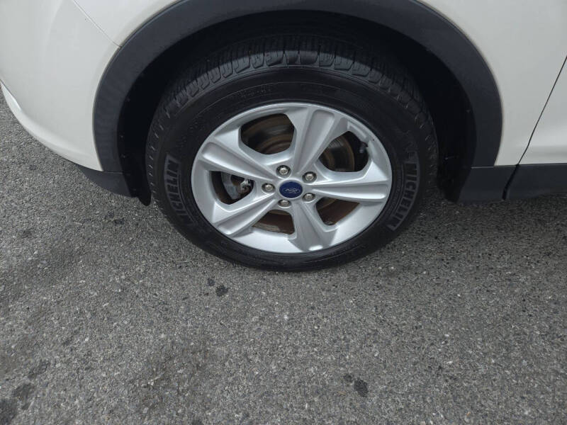 2015 Ford Escape SE