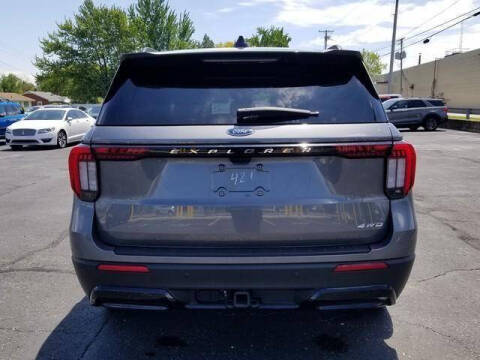 2025 Ford Explorer ST-Line