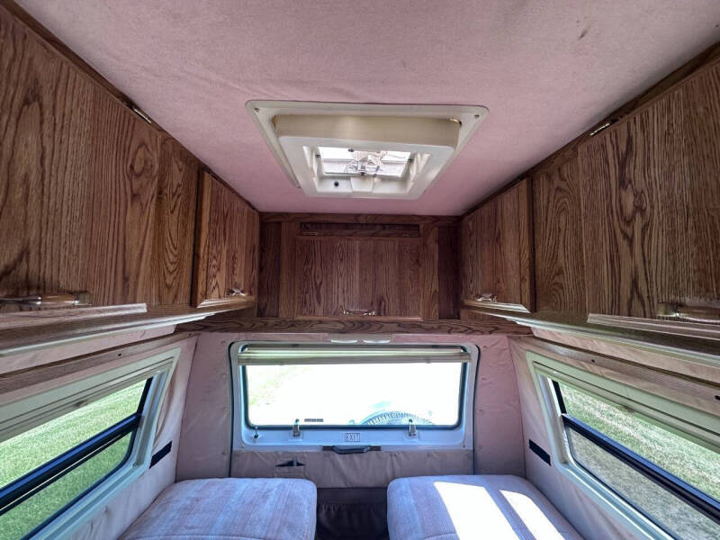 1991 Dodge Ram Van B350