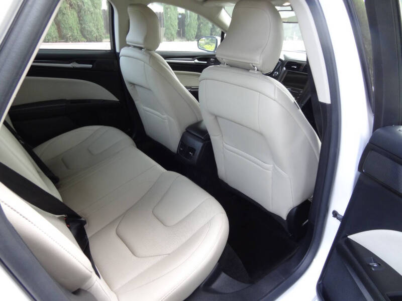 2017 Ford Fusion Titanium