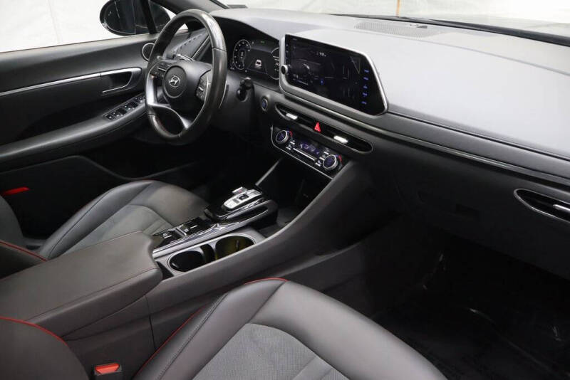 2022 Hyundai Sonata SEL Plus