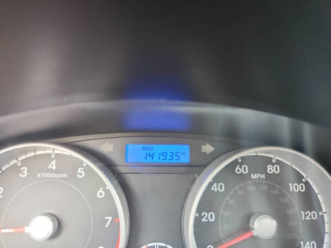 2010 Hyundai Accent Blue