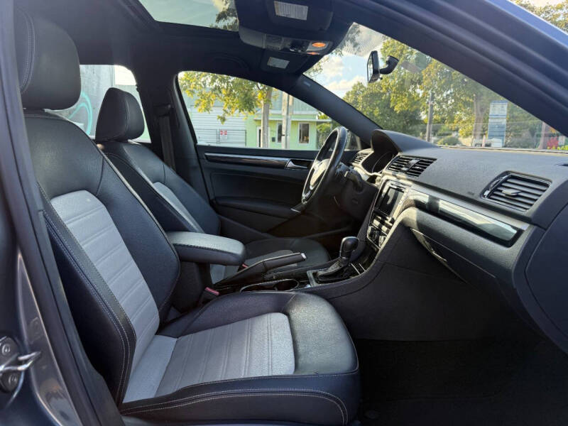 2018 Volkswagen Passat V6 GT