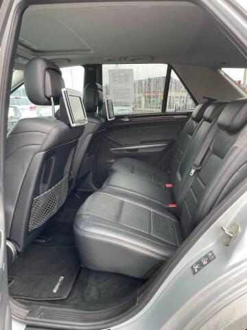 2009 Mercedes-Benz M-Class ML 63 AMG