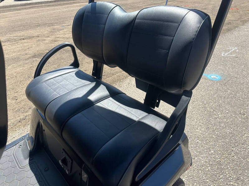 2022 E-Z-GO Liberty