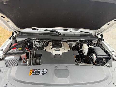 2018 Cadillac Escalade ESV Luxury