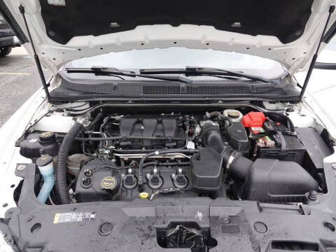 2017 Ford Taurus SEL