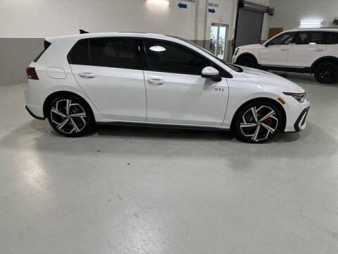 2025 Volkswagen Golf GTI SE
