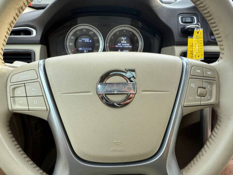 2013 Volvo XC70 3.2 Premier Plus