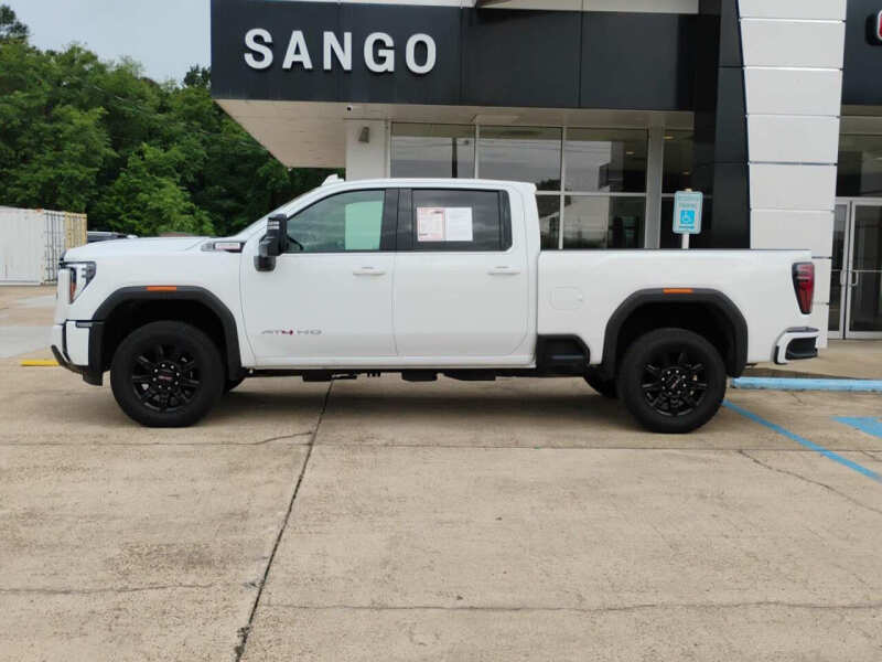 2025 GMC Sierra 2500HD
