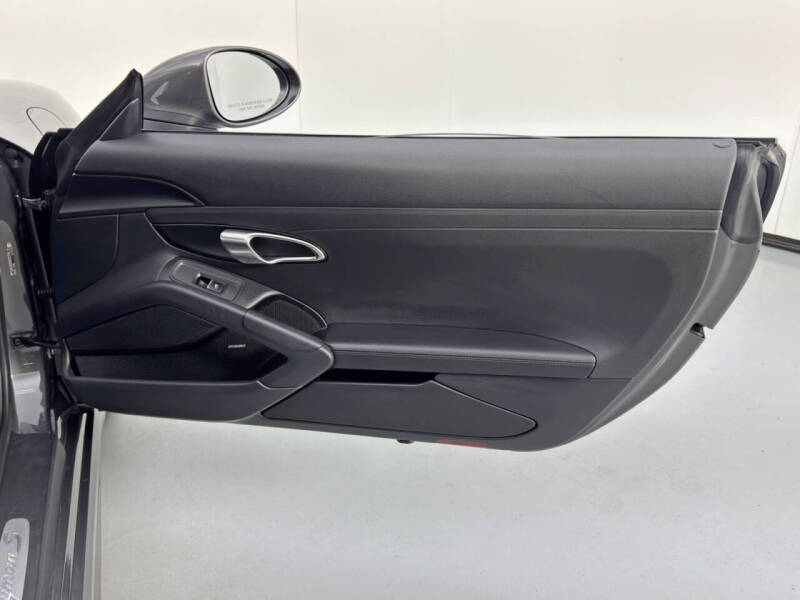 2019 Porsche 718 Cayman S