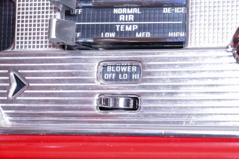 1957 Pontiac Star Chief