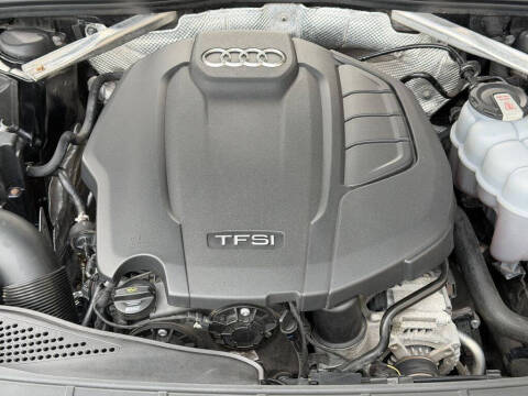 2017 Audi A4 2.0T quattro Premium Plus