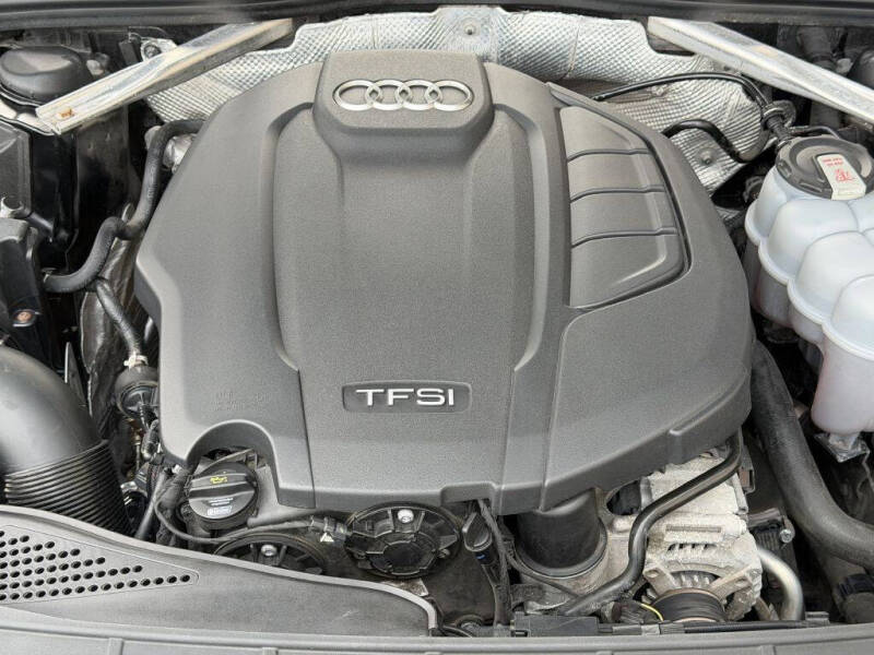 2017 Audi A4 2.0T quattro Premium Plus