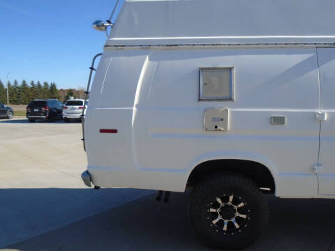 1985 Ford E-350 Super