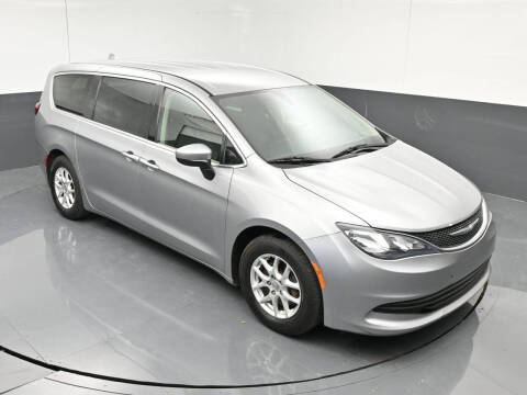 2017 Chrysler Pacifica LX