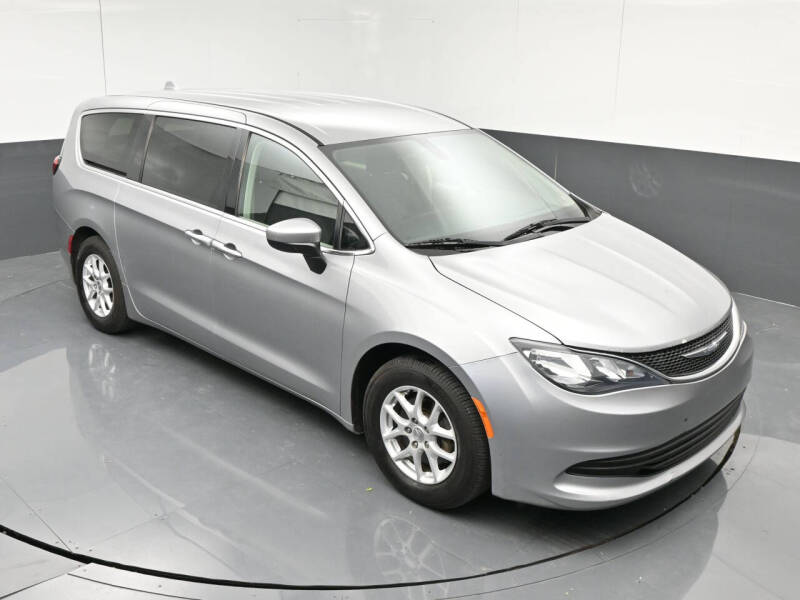 2017 Chrysler Pacifica LX