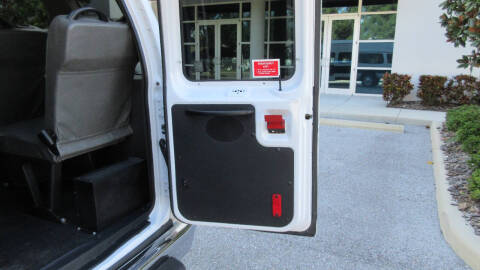 2013 Ford E-Series E-350 SD