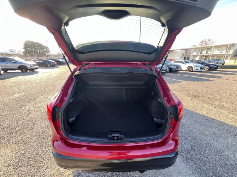 2017 Nissan Rogue Sport SL