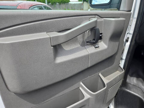 2019 Chevrolet Express 2500