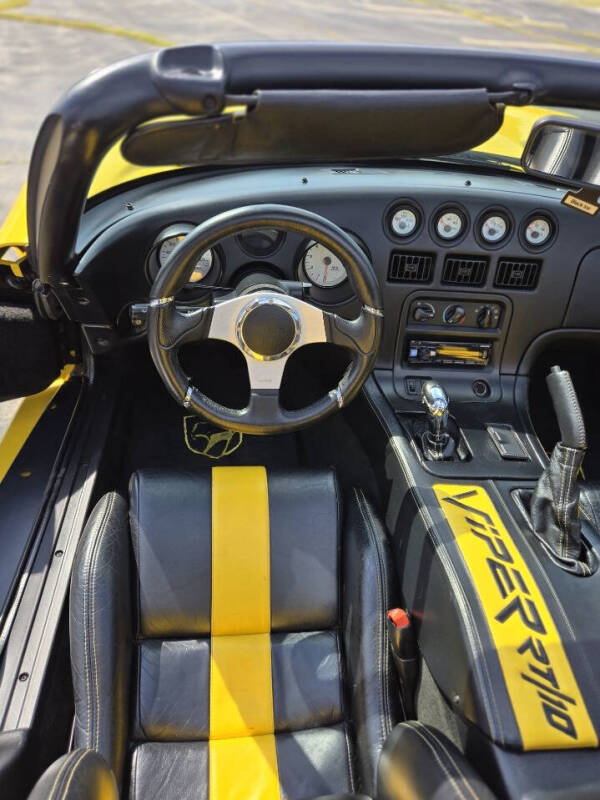 1995 Dodge Viper RT/10