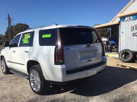 2016 Cadillac Escalade Luxury Collection