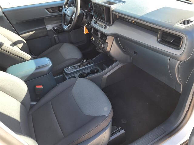 2022 Ford Maverick XL