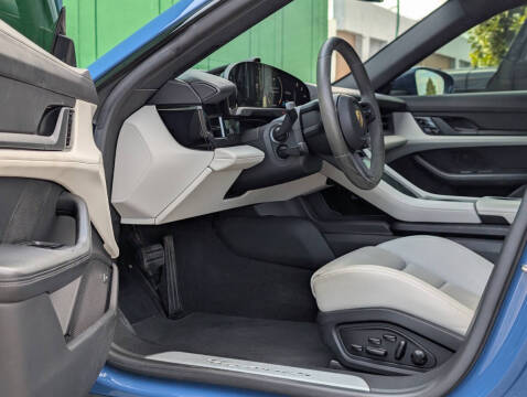 2021 Porsche Taycan 4S Cross Turismo