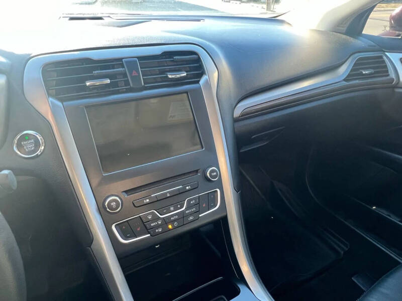 2018 Ford Fusion Energi SE Luxury