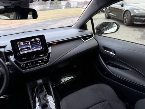 2022 Toyota Corolla Hatchback SE