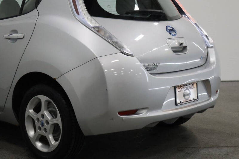 2012 Nissan LEAF SL