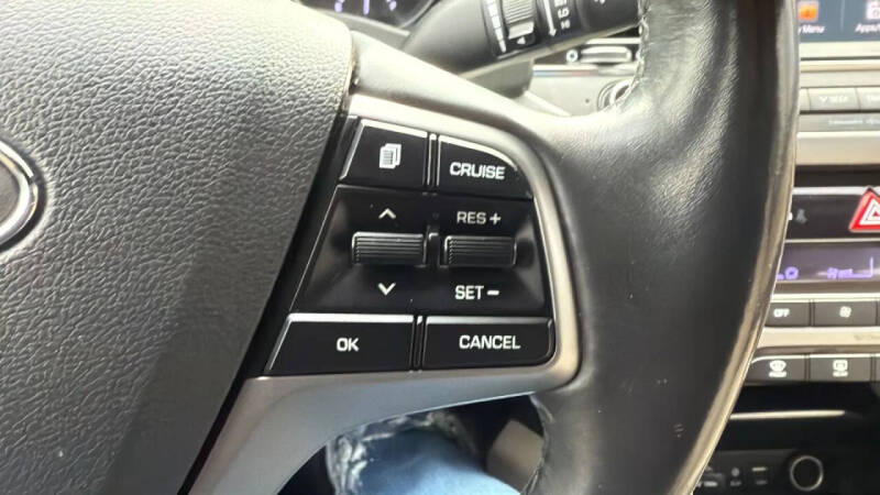 2017 Hyundai Elantra Value Edition