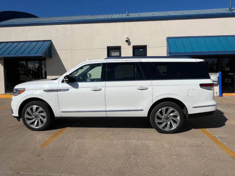 2024 Lincoln Navigator L Reserve