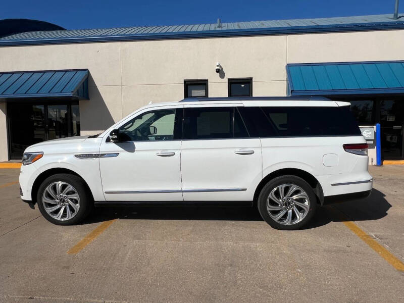 2024 Lincoln Navigator L Reserve