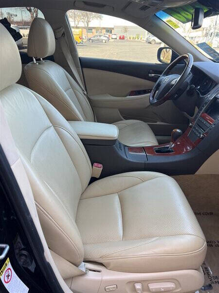 2011 Lexus ES 350