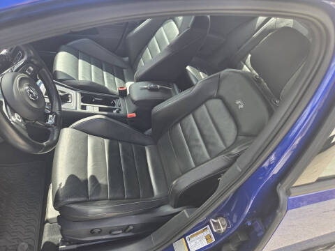 2015 Volkswagen Golf R