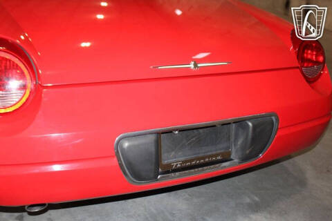 2002 Ford Thunderbird Deluxe