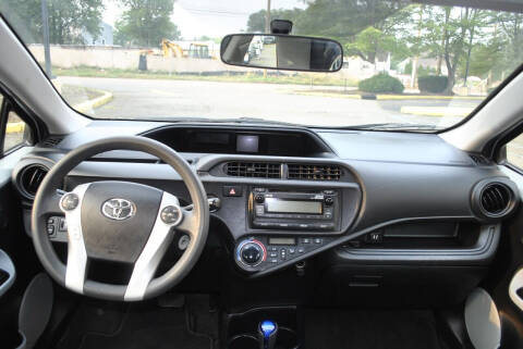 2013 Toyota Prius c One