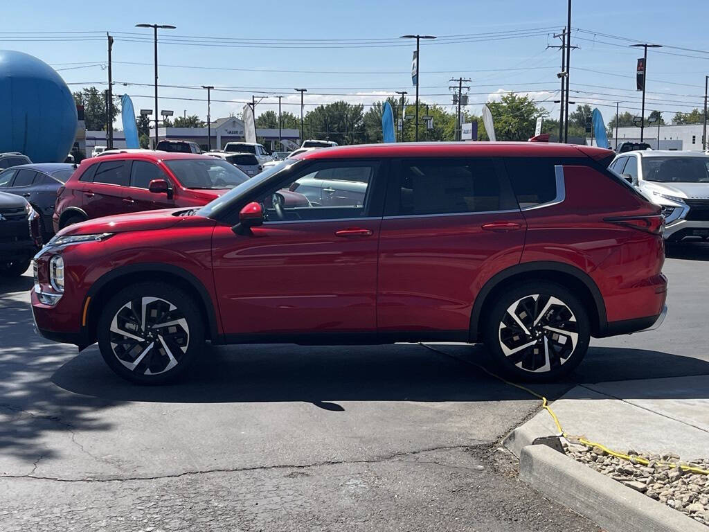 2024 Mitsubishi Outlander for sale at Axio Auto Boise in Boise, ID