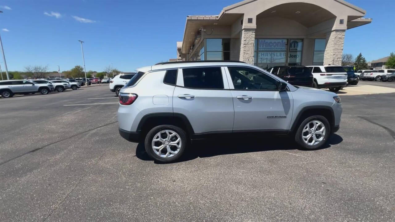 2024 Jeep Compass for sale at Victoria Auto Sales in Victoria, MN