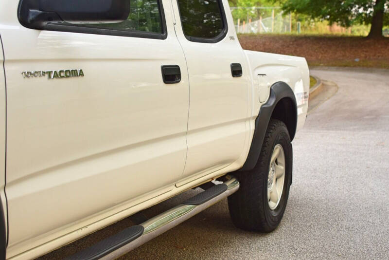 2003 Toyota Tacoma Base photo 20