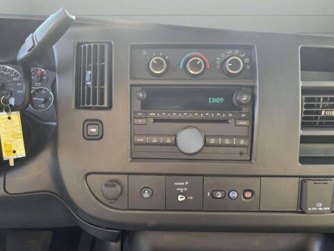 2021 Chevrolet Express 2500