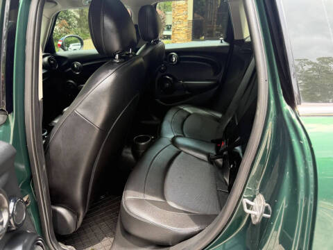 2018 MINI Hardtop 4 Door Cooper