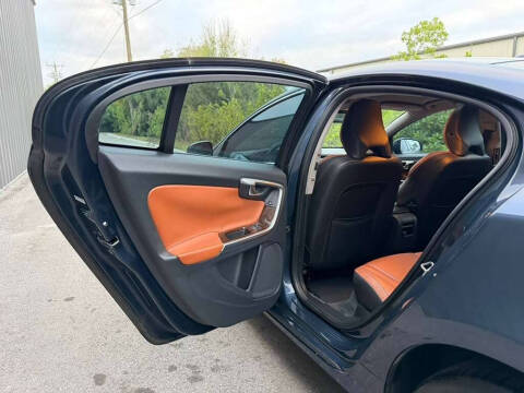 2014 Volvo S60 T5 Platinum