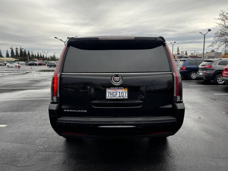 2015 Cadillac Escalade Premium