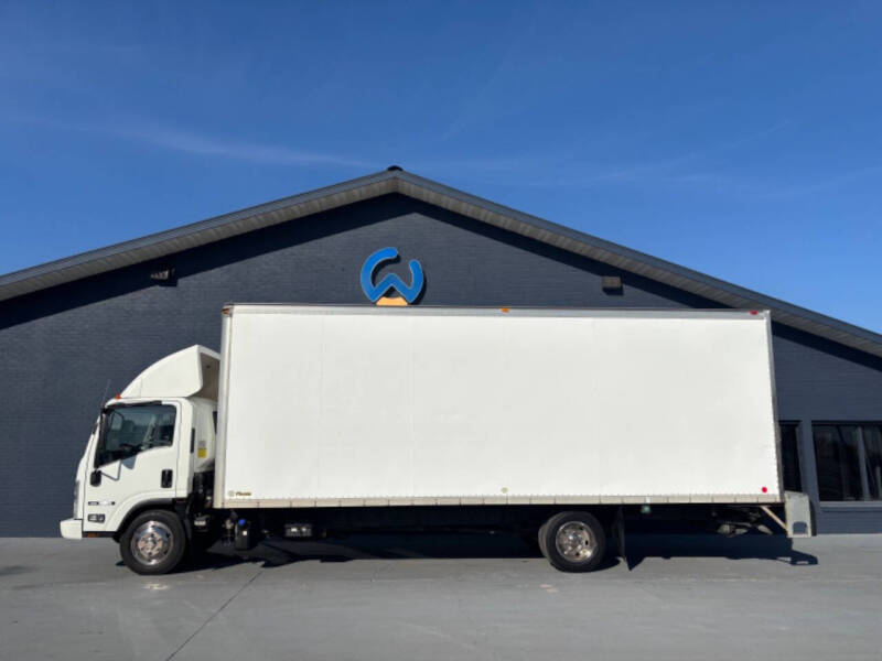 2013 Isuzu NQR Cube Van